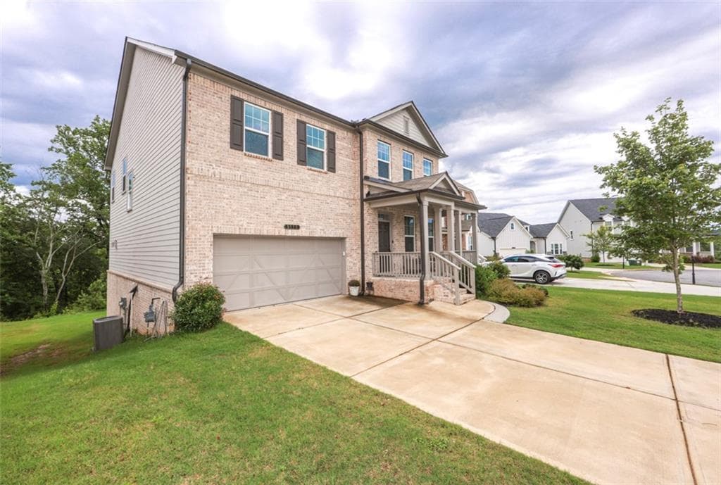 5 bedroom, 3 bathroom, 3,443 sq ft single family residence for rent at 5575 Coltman Drive, Cumming, GA 30028 for $2,800 a month — photo 3