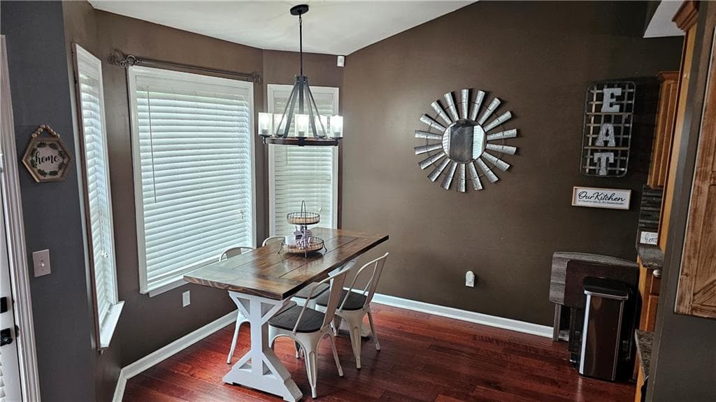 3 bedroom, 2 bathroom, 1,224 sq ft single family residence under contract at 54 Leisure Drive, Rome, GA 30165 — photo 8
