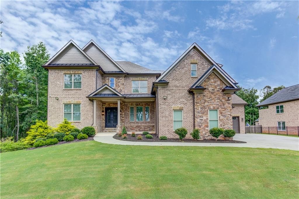 5 bedroom, 5 bathroom, 6,545 sq ft single family residence for sale at 3205 Camp Branch Road, Buford, GA 30519 — photo 2