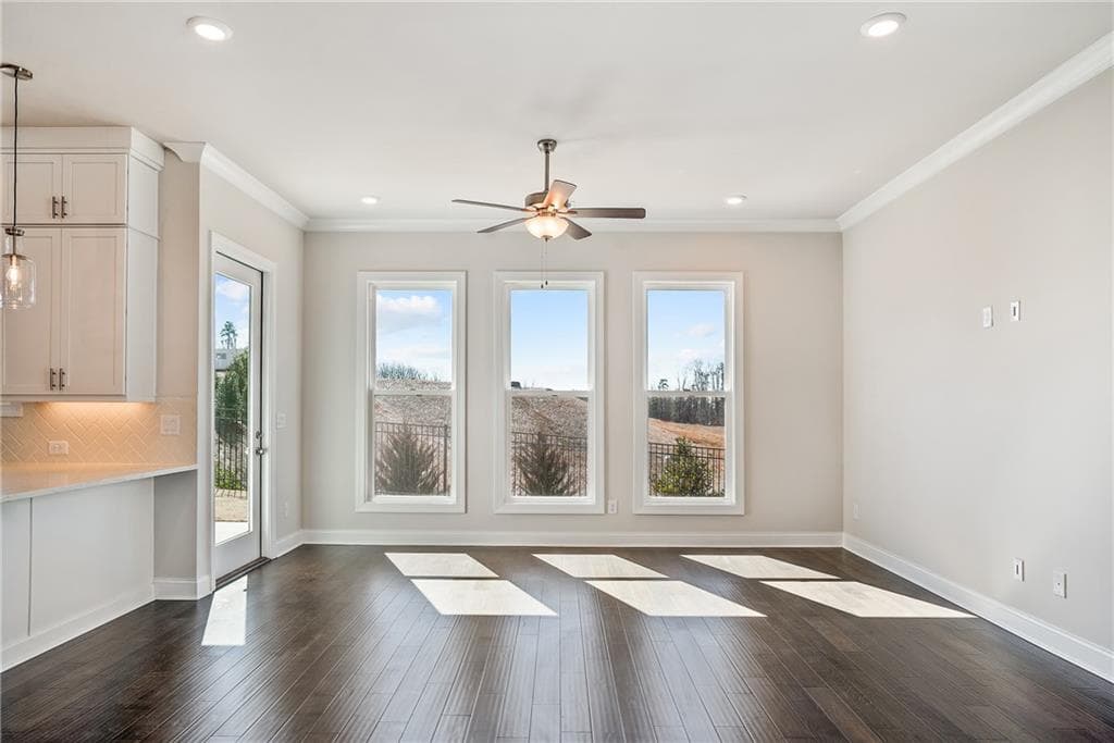 3 bedroom, 3 bathroom, 2,445 sq ft single family residence under contract at 135 Herring Drive, Hoschton, GA 30548 — photo 6