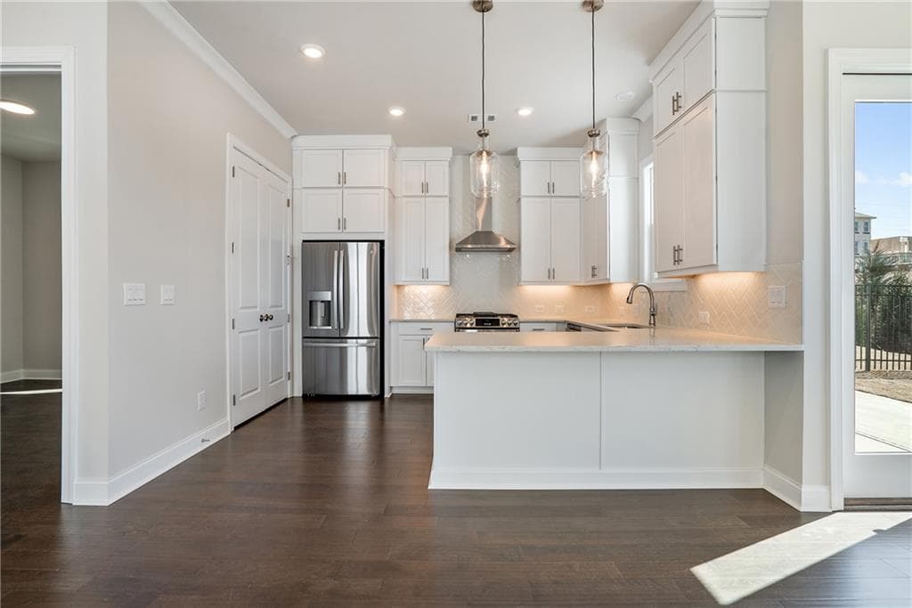 3 bedroom, 3 bathroom, 2,445 sq ft single family residence under contract at 135 Herring Drive, Hoschton, GA 30548 — photo 9