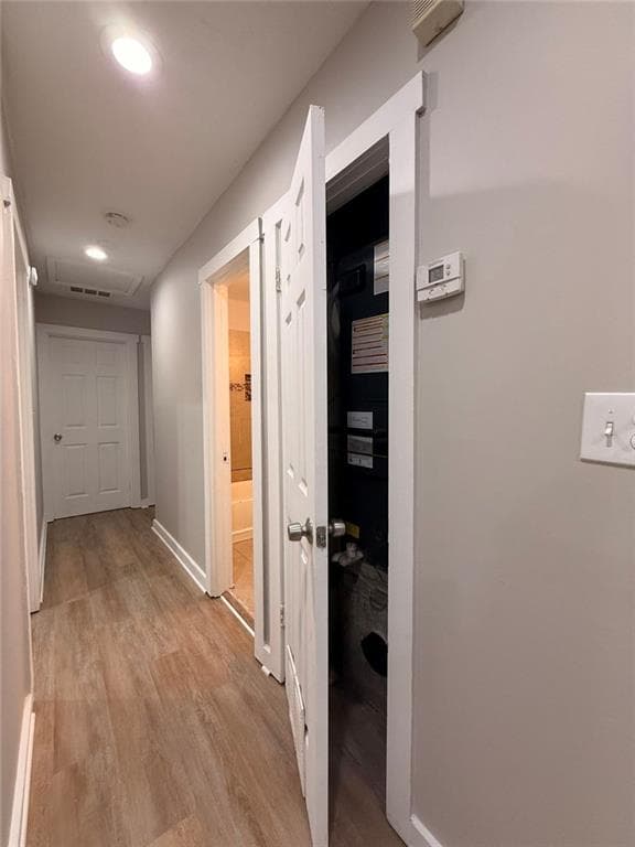 4 bedroom, 2 bathroom, 962 sq ft single family residence for rent at 657 Robert E Lee Parkway, Jonesboro, GA 30238 for $1,680 a month — photo 9