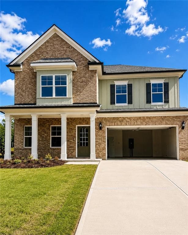 4 bedroom, 3 bathroom, 2,692 sq ft single family residence for sale at 4595 Silver Oak Drive, Gainesville, GA 30504