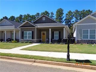 3 bedroom, 2 bathroom, 1,512 sq ft single family residence for sale at 42 Courtyard Lane, Cartersville, GA 30120 — photo 1 of 31