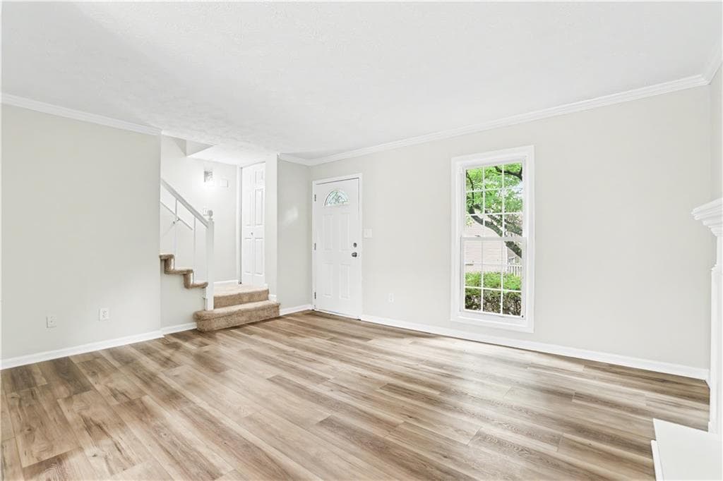2 bedroom, 2 bathroom, 1,160 sq ft townhouse for sale at 1074 New Haven Drive, Marietta, GA 30064 — photo 9