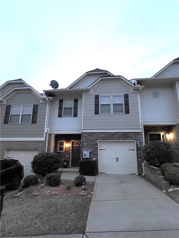 3 bedroom, 3 bathroom, 1,900 sq ft townhouse for rent at 52 Burns View Court 53L, Lawrenceville, GA 30044 for $2,095 a month