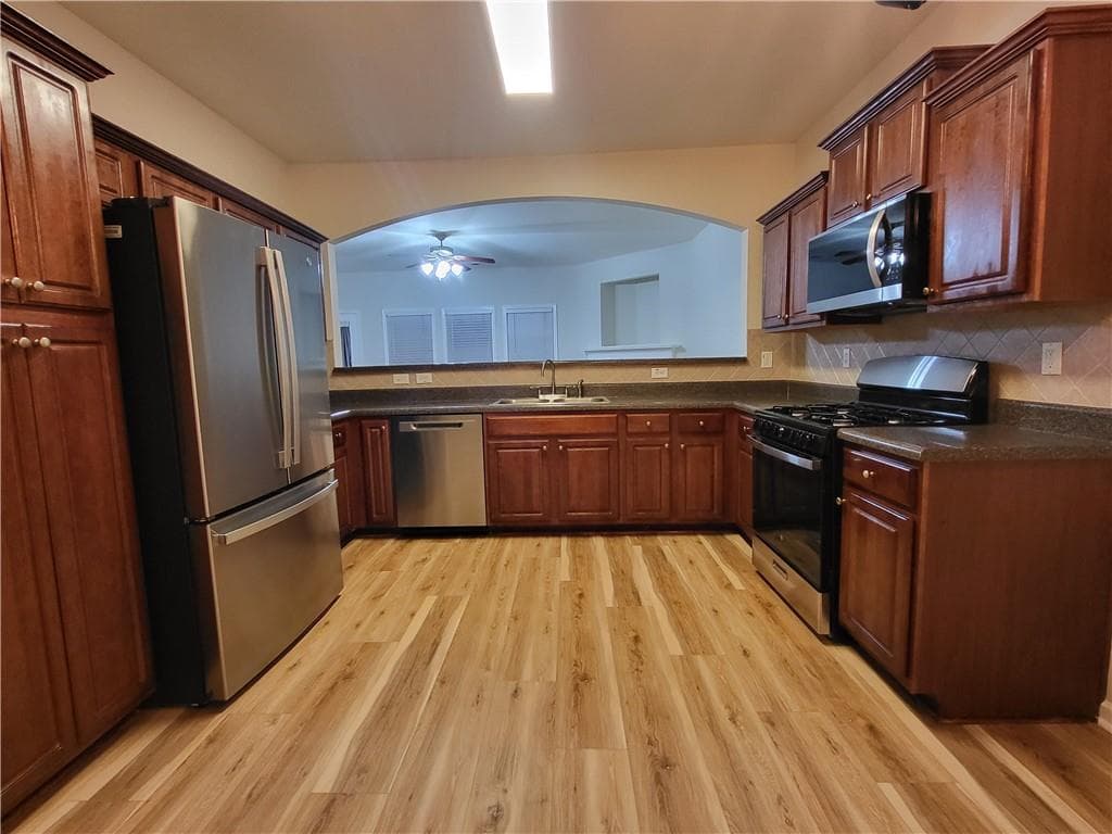 3 bedroom, 3 bathroom, 1,900 sq ft townhouse for rent at 52 Burns View Court 53L, Lawrenceville, GA 30044 for $2,095 a month — photo 4