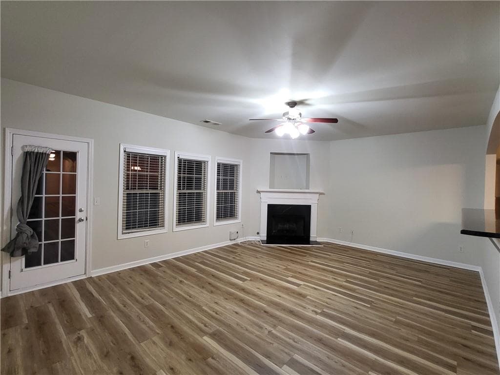 3 bedroom, 3 bathroom, 1,900 sq ft townhouse for rent at 52 Burns View Court 53L, Lawrenceville, GA 30044 for $2,095 a month — photo 7