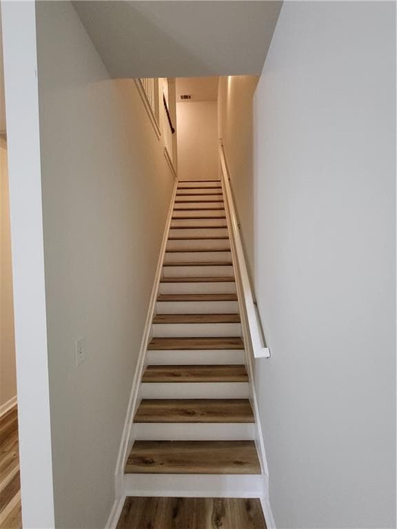 3 bedroom, 3 bathroom, 1,900 sq ft townhouse for rent at 52 Burns View Court 53L, Lawrenceville, GA 30044 for $2,095 a month — photo 9