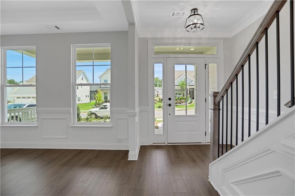 4 bedroom, 3 bathroom, 2,438 sq ft single family residence under contract at 130 Coffee Lane, Hoschton, GA 30548 — photo 7