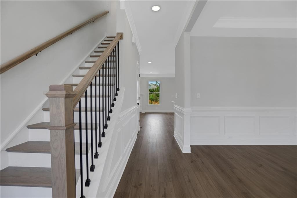 4 bedroom, 3 bathroom, 2,438 sq ft single family residence under contract at 130 Coffee Lane, Hoschton, GA 30548 — photo 8