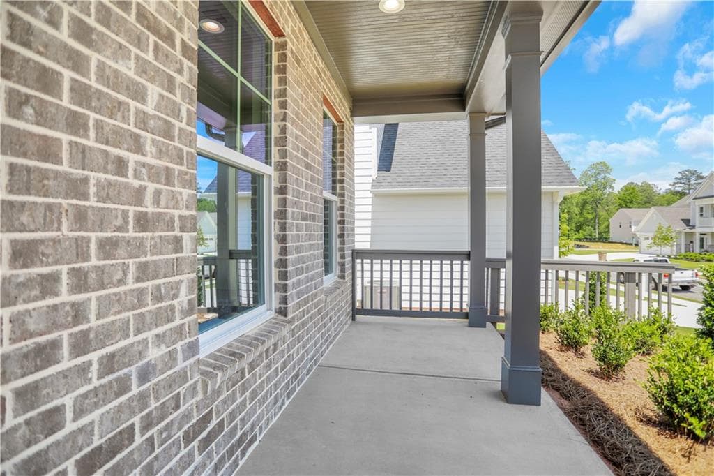 4 bedroom, 4 bathroom, 2,449 sq ft single family residence for sale at 140 Coffee Lane, Hoschton, GA 30548 — photo 2