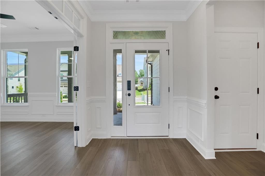 4 bedroom, 4 bathroom, 2,449 sq ft single family residence for sale at 140 Coffee Lane, Hoschton, GA 30548 — photo 4
