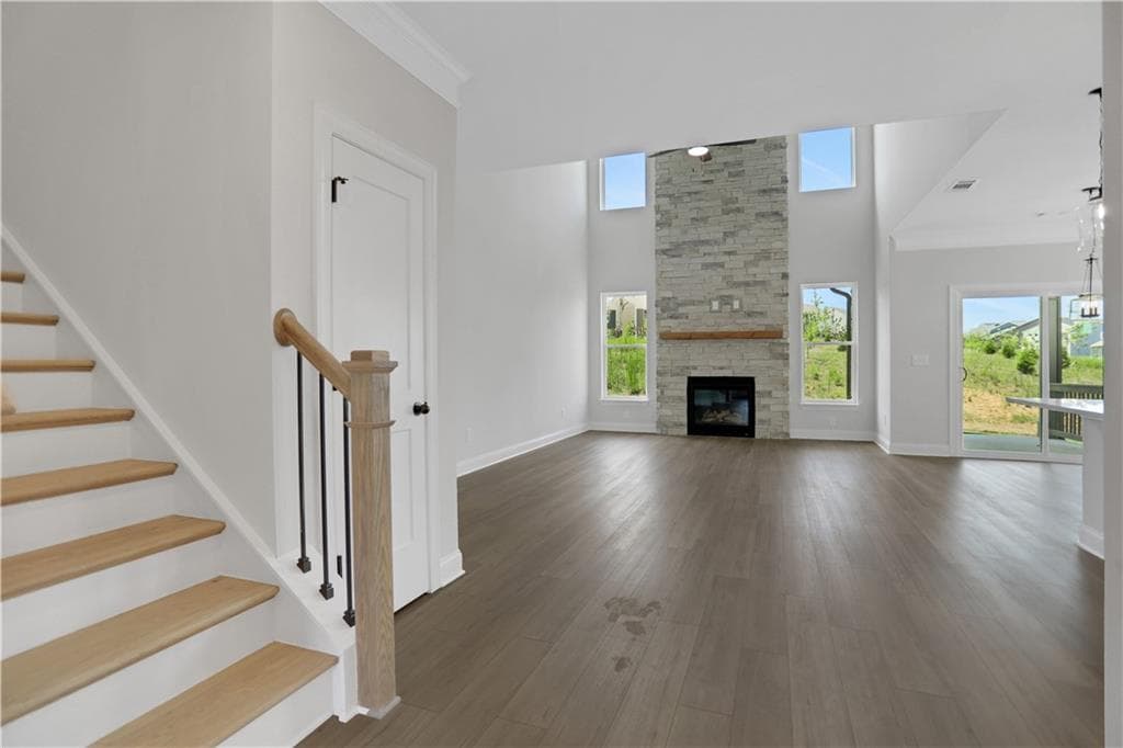4 bedroom, 4 bathroom, 2,449 sq ft single family residence for sale at 140 Coffee Lane, Hoschton, GA 30548 — photo 7