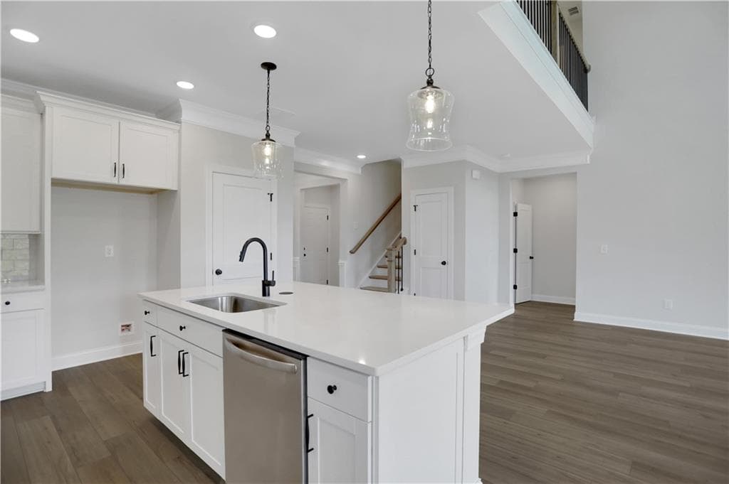 4 bedroom, 4 bathroom, 2,449 sq ft single family residence for sale at 140 Coffee Lane, Hoschton, GA 30548 — photo 10