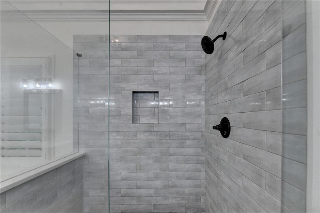 4 bedroom, 3 bathroom, 3,057 sq ft single family residence for sale at 6480 White Oak Drive, Cumming, GA 30040 — photo 7