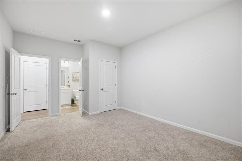 5 bedroom, 3 bathroom, 2,774 sq ft single family residence for sale at 7129 Timberland Trail, Lithonia, GA 30058 — photo 7