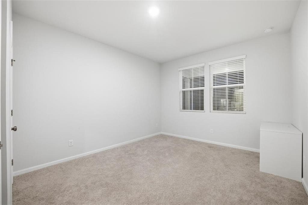 5 bedroom, 3 bathroom, 2,774 sq ft single family residence for sale at 7129 Timberland Trail, Lithonia, GA 30058 — photo 8