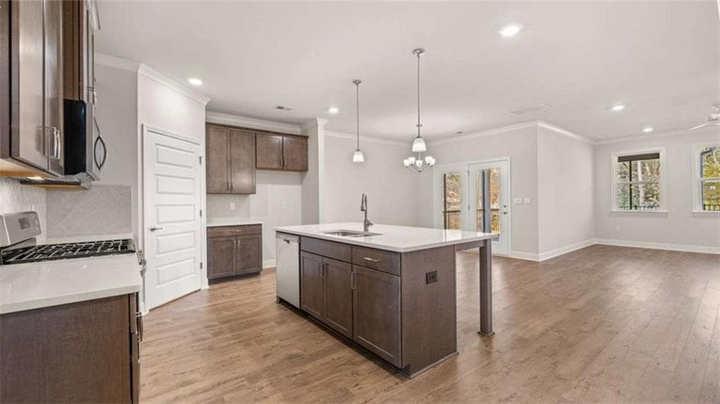4 bedroom, 3 bathroom, 2,243 sq ft single family residence for sale at 216 Parnassus Road, Locust Grove, GA 30248 — photo 3