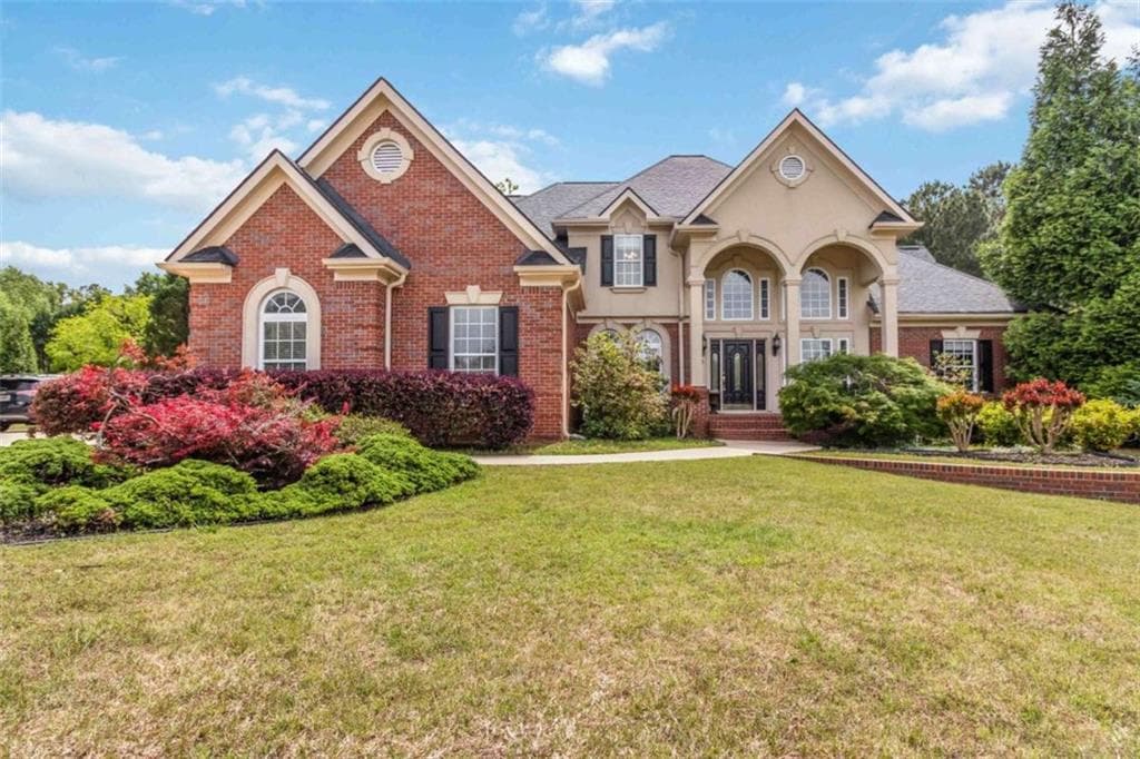 5 bedroom, 4 bathroom, 3,572 sq ft single family residence for sale at 5 Whipporwill Drive, Oxford, GA 30054