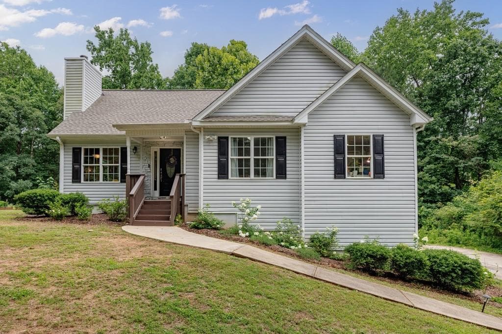 4 bedroom, 3 bathroom, 2,582 sq ft single family residence sold at 171 Iron Bound Trail, Dallas, GA 30132