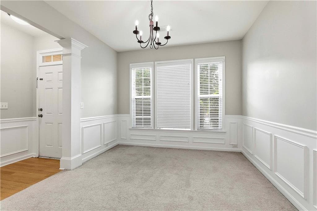 3 bedroom, 2 bathroom, 1,659 sq ft single family residence under contract at 7373 Gossamer Street, Union City, GA 30291 — photo 9