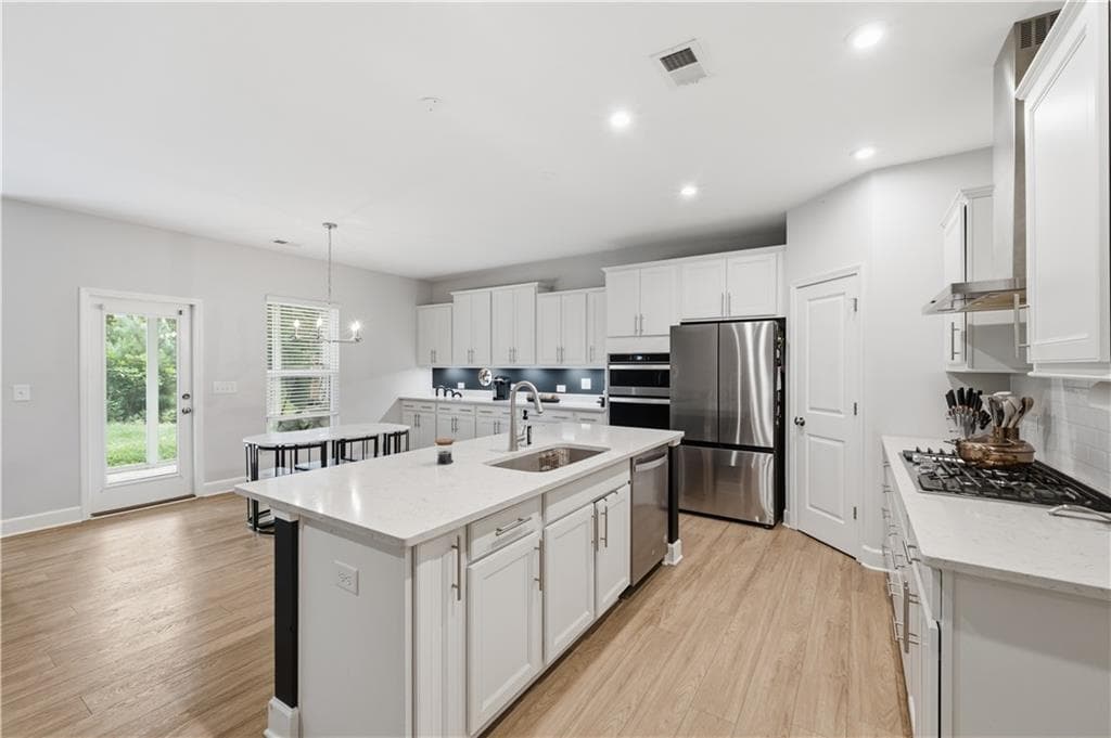 4 bedroom, 4 bathroom, 2,929 sq ft single family residence for sale at 669 Fairway Drive, Acworth, GA 30101 — photo 1 of 50