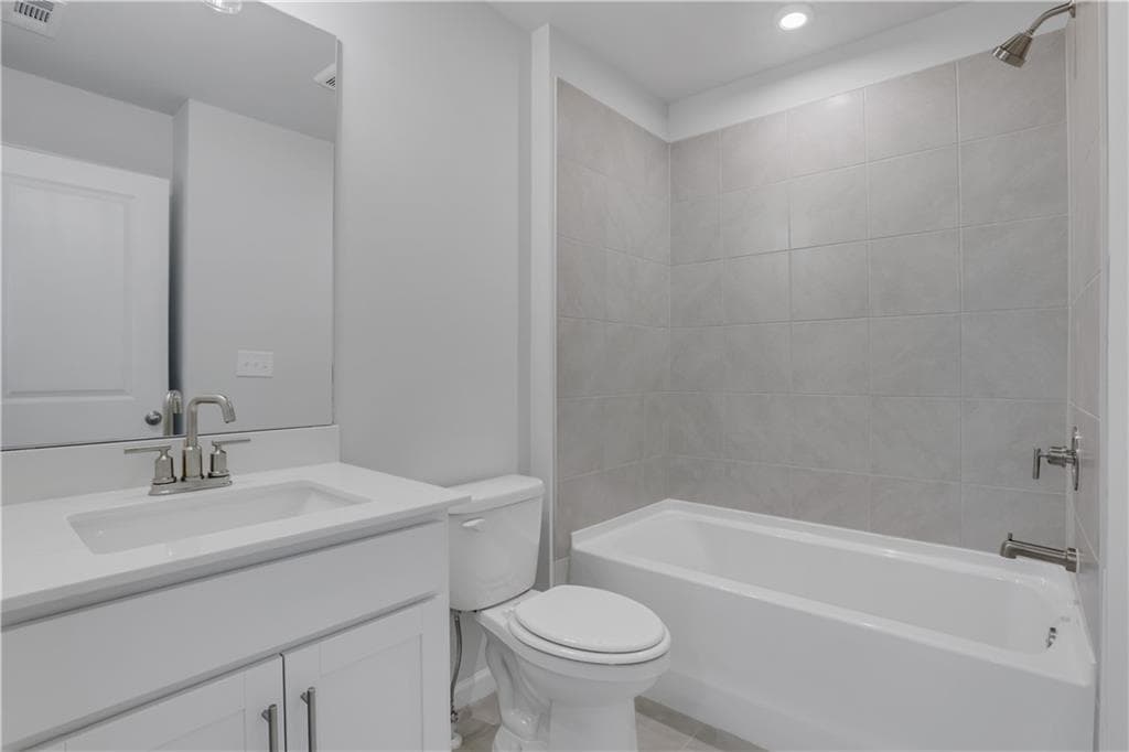 4 bedroom, 4 bathroom, 2,421 sq ft townhouse for sale at 386 Sunset Hollow Street, Sugar Hill, GA 30518 — photo 10