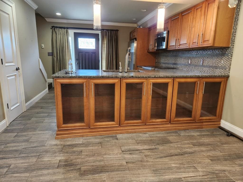 2 bedroom, 1 bathroom, 1,152 sq ft townhouse for rent at 1085 Holly Drive UNIT 2, Gainesville, GA 30501 for $1,800 a month — photo 9