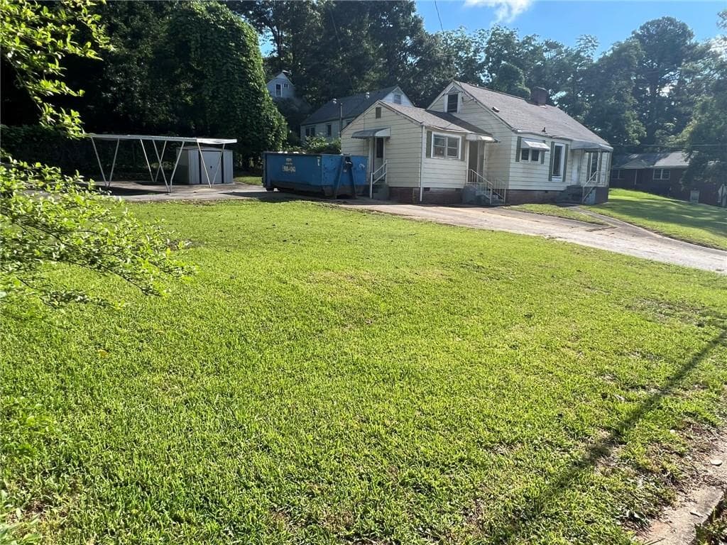 2 bedroom, 2 bathroom, 1,201 sq ft single family residence for sale at 3273 N Fulton Avenue, Hapeville, GA 30354 — photo 3