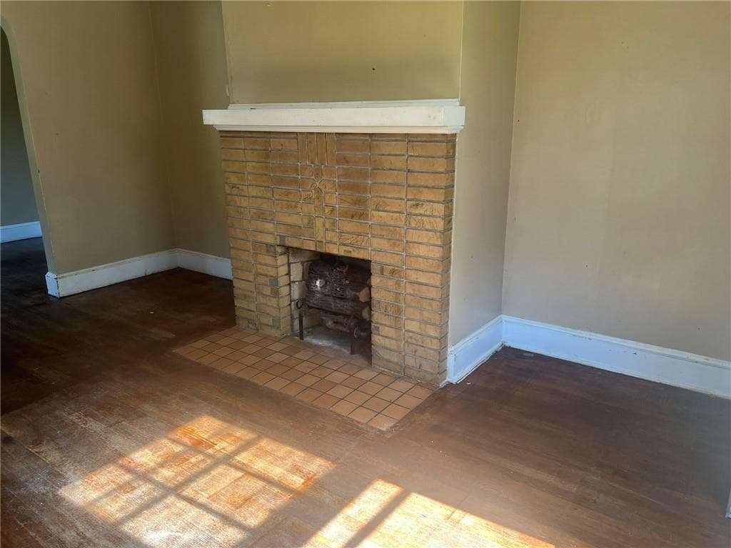 2 bedroom, 2 bathroom, 1,201 sq ft single family residence for sale at 3273 N Fulton Avenue, Hapeville, GA 30354 — photo 9