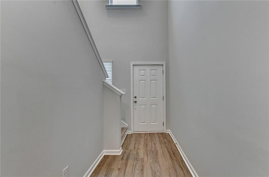 5 bedroom, 3 bathroom single family residence for rent at 175 Grey Falcon Avenue, Braselton, GA 30517 for $2,350 a month — photo 4