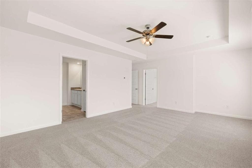 4 bedroom, 3 bathroom, 2,017 sq ft single family residence for sale at 11989 Aukerman Way, Hampton, GA 30228 — photo 5