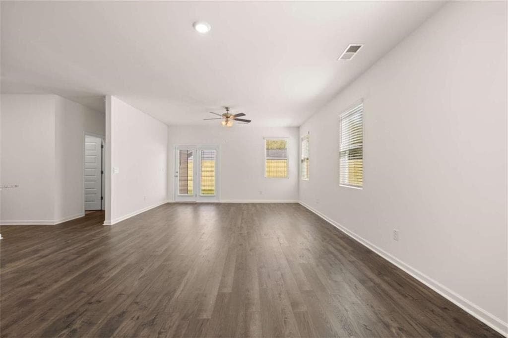 4 bedroom, 3 bathroom, 2,017 sq ft single family residence for sale at 11989 Aukerman Way, Hampton, GA 30228 — photo 9