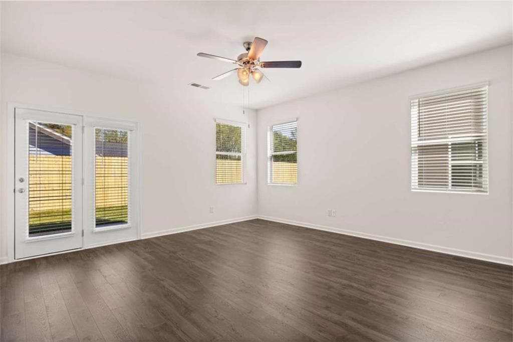 4 bedroom, 3 bathroom, 2,017 sq ft single family residence for sale at 11989 Aukerman Way, Hampton, GA 30228 — photo 10