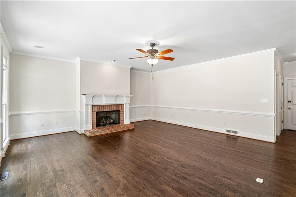 3 bedroom, 5 bathroom, 5,730 sq ft single family residence under contract at 7880 Gable Drive, Douglasville, GA 30135 — photo 8