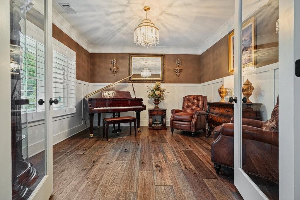 4 bedroom, 5 bathroom, 4,800 sq ft single family residence under contract at 540 Byrd Mountain Lane, Canton, GA 30114 — photo 9