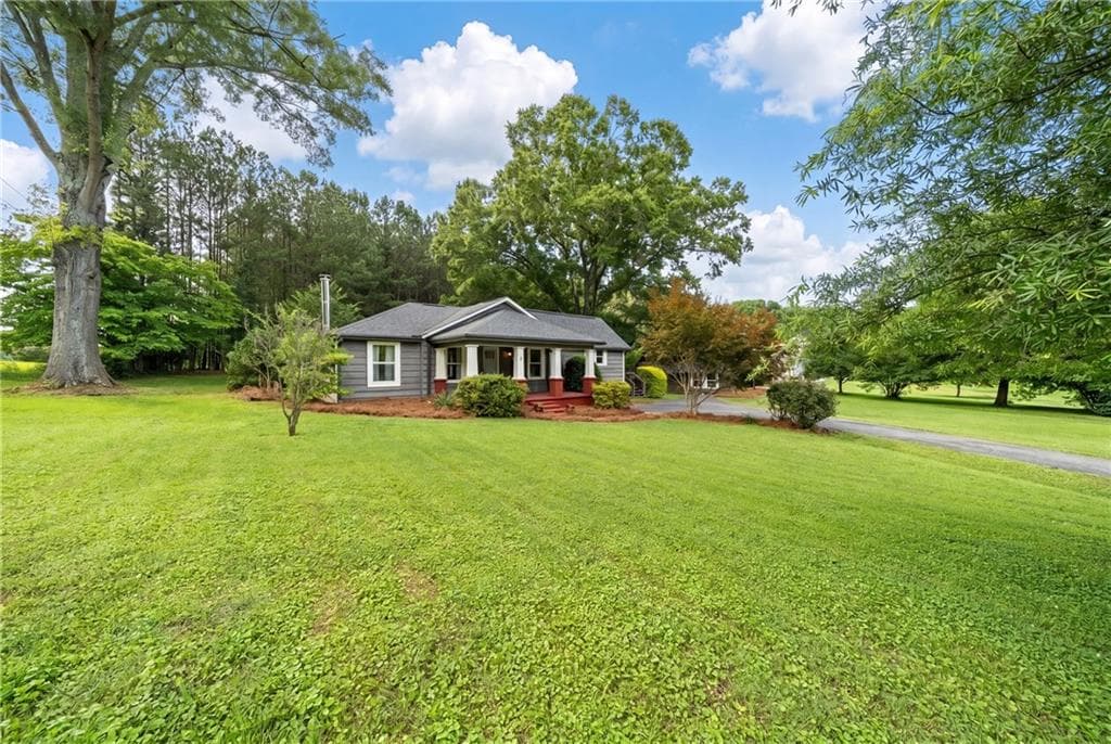 4 bedroom, 3 bathroom, 2,838 sq ft single family residence for sale at 180 Kingston Highway 293, Cartersville, GA 30120 — photo 7