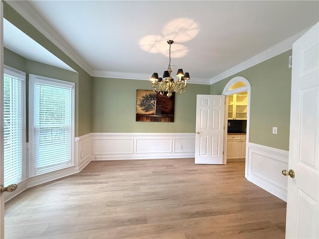 4 bedroom, 3 bathroom, 3,164 sq ft single family residence under contract at 1925 Noblin Ridge Trail, Duluth, GA 30097 — photo 7