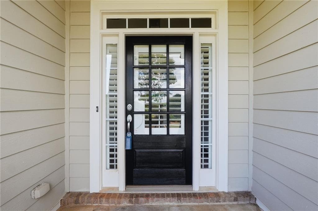 5 bedroom, 3 bathroom, 2,768 sq ft single family residence under contract at 1467 Trilogy Park Drive, Hoschton, GA 30548 — photo 2