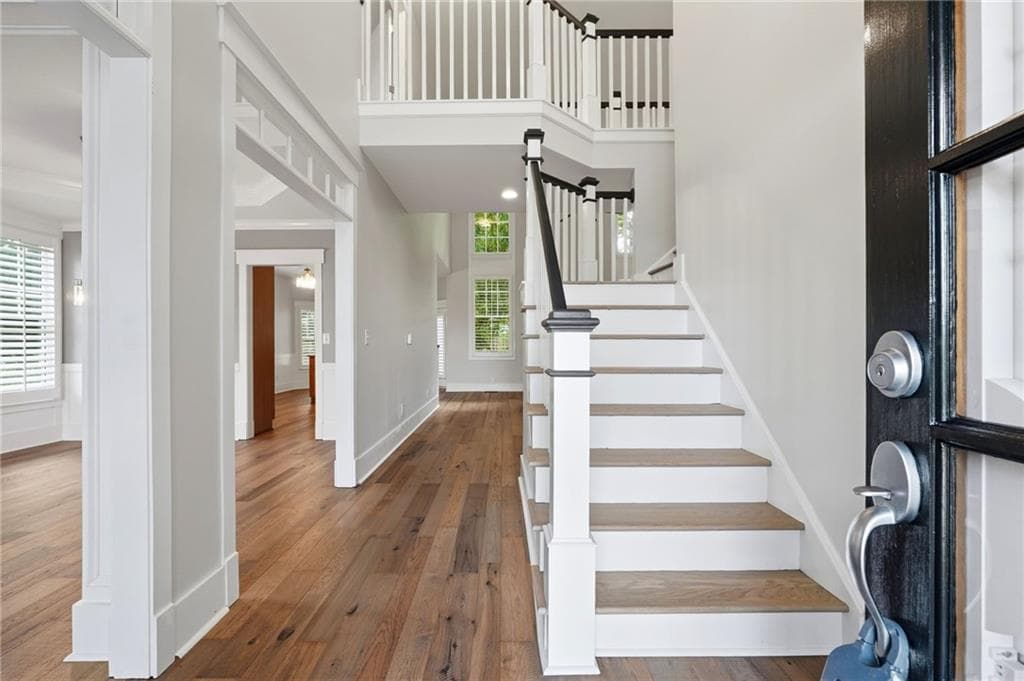 5 bedroom, 3 bathroom, 2,768 sq ft single family residence under contract at 1467 Trilogy Park Drive, Hoschton, GA 30548 — photo 3