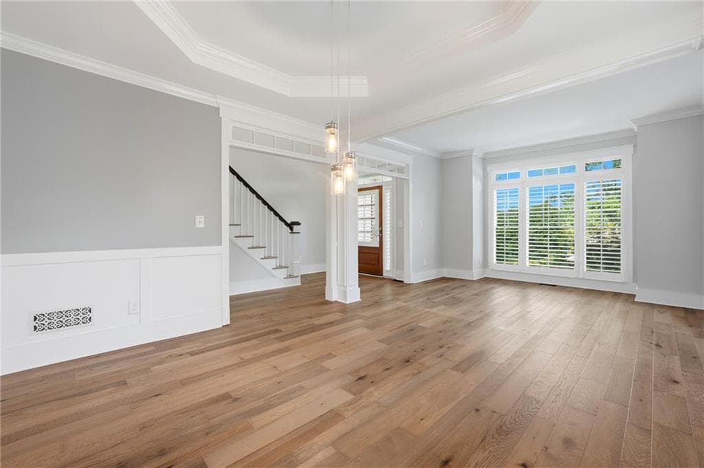 5 bedroom, 3 bathroom, 2,768 sq ft single family residence under contract at 1467 Trilogy Park Drive, Hoschton, GA 30548 — photo 5
