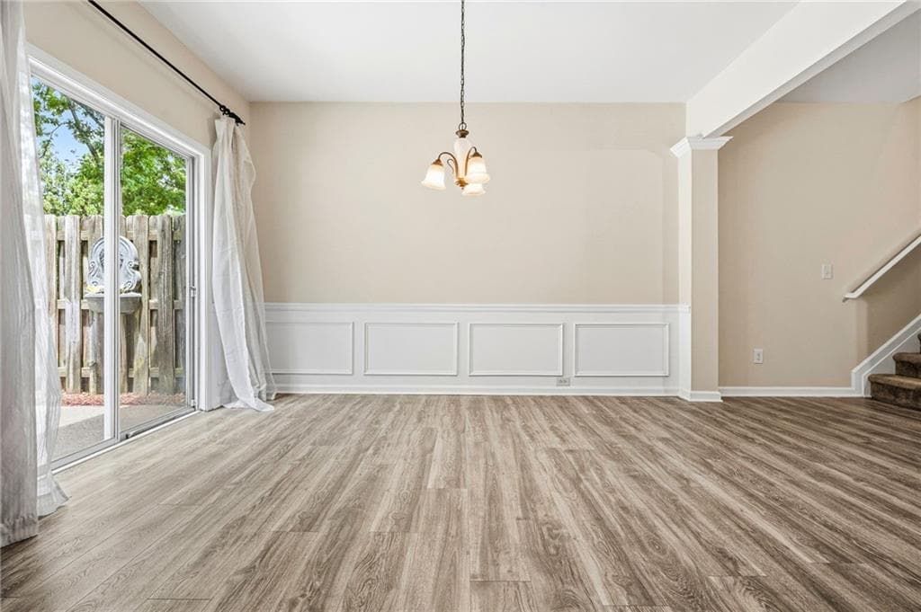 3 bedroom, 3 bathroom, 1,696 sq ft townhouse for sale at 2079 Lakeshore Overlook Drive, Kennesaw, GA 30152 — photo 10