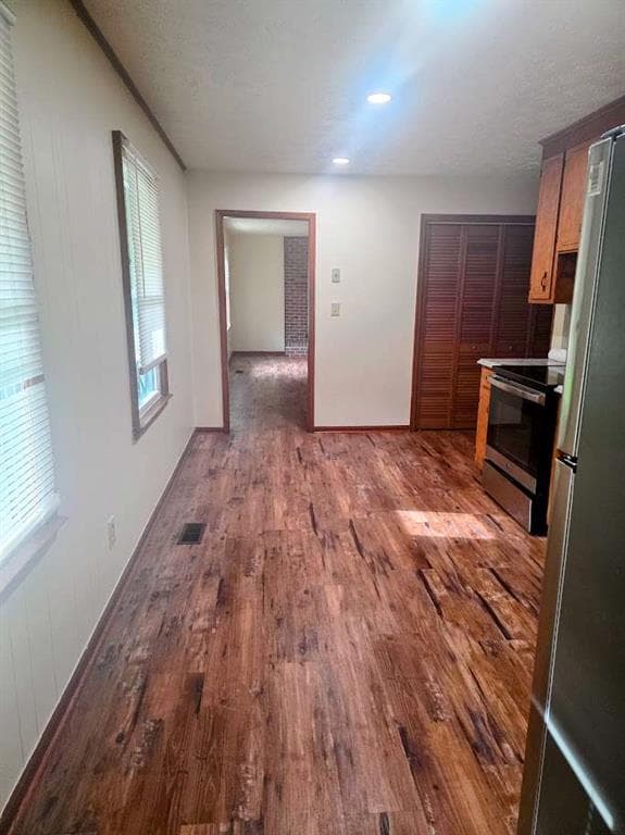 4 bedroom, 2 bathroom, 1,421 sq ft single family residence for sale at 128 Hillview Drive, Thomaston, GA 30286 — photo 8
