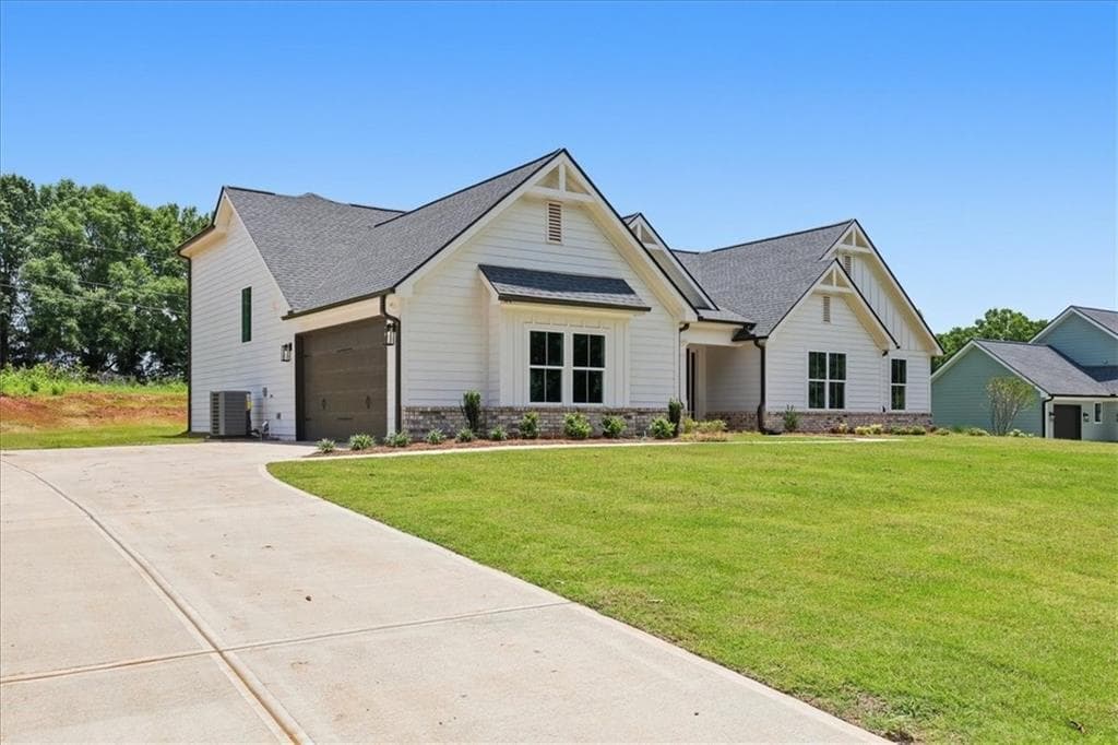 4 bedroom, 4 bathroom single family residence for sale at 131 Maney Drive, Statham, GA 30666 — photo 3