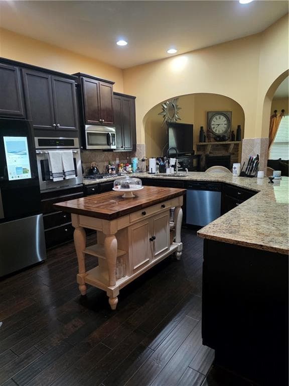 3 bedroom, 3 bathroom, 1,906 sq ft single family residence under contract at 1456 SE Bourdon Bell Drive, Conyers, GA 30013 — photo 6