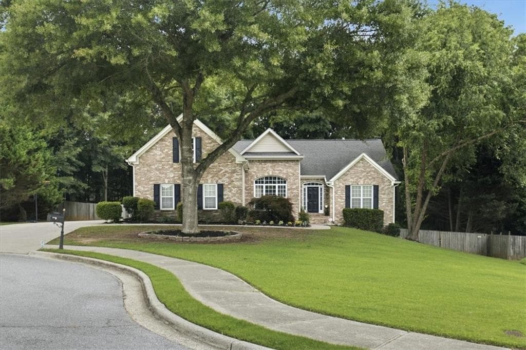 3 bedroom, 2 bathroom, 2,430 sq ft single family residence sold at 2620 Snowcrest Place, Bethlehem, GA 30620