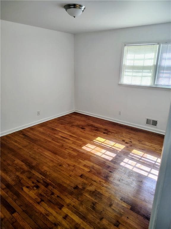 3 bedroom, 2 bathroom, 1,644 sq ft single family residence under contract at 4080 Somerled Trail, College Park, GA 30349 — photo 9