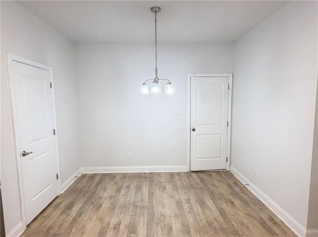 4 bedroom, 3 bathroom, 1,800 sq ft single family residence under contract at 11916 Lovejoy Crossing Place, Hampton, GA 30228 — photo 7
