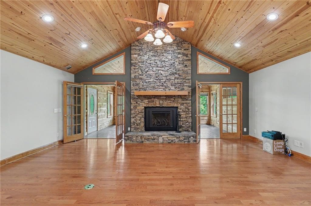 2 bedroom, 2 bathroom, 1,936 sq ft single family residence for sale at 71 Chinquapin Place, Blairsville, GA 30512 — photo 4